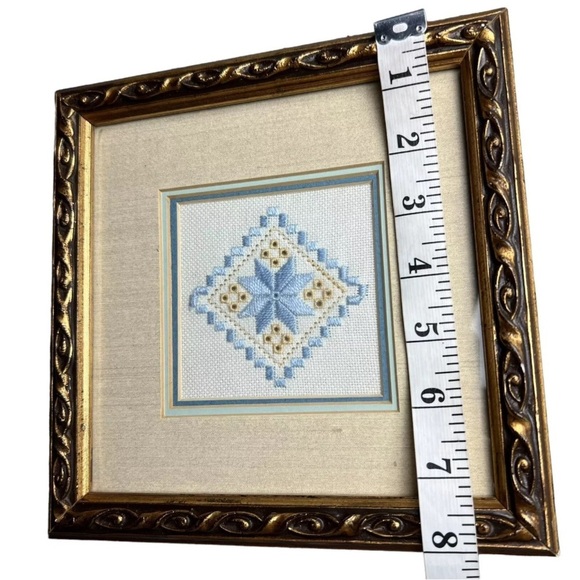 Hardanger Framed Doily Estate Handmade BlueWhite Norway Embroidery Gold Art Wall - Picture 6 of 10